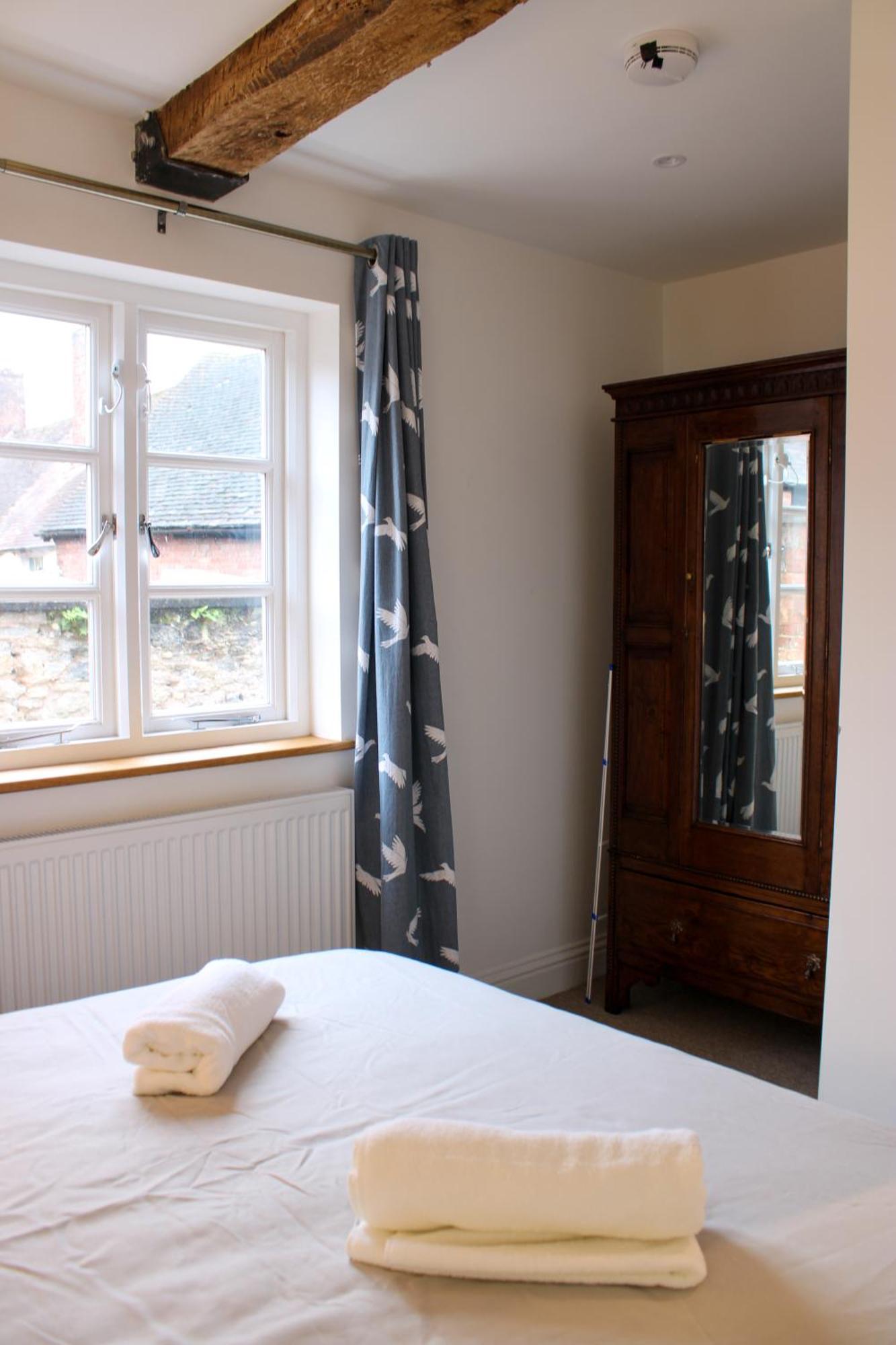 Ludlow Town Centre Apartments Extérieur photo