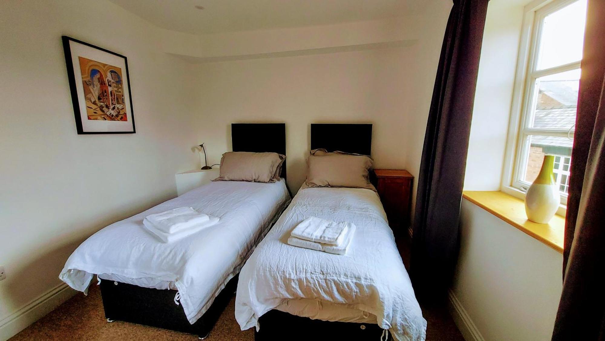Ludlow Town Centre Apartments Extérieur photo